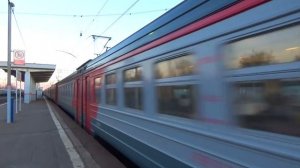 Электропоезд ЭР2Р-7049 сообщением "Черусти - Москва Казанская", станция Люберцы 2