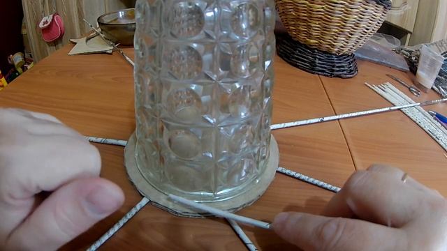 Ваза из газетных трубочек смотреть онлайн