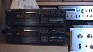 Sony CDP-101  and Saba VS-2160