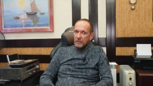 Почему монахи стригутся налысо, а в России всегда отращивали волосы и бороду. 153