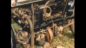 Винтаж. Коллекционер мотоциклов .1960 год.