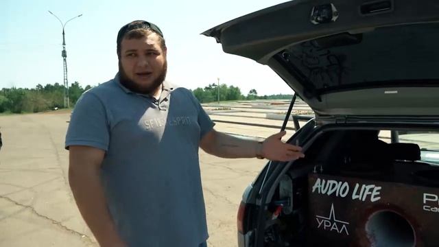 Самая громкая машина и юноша, влюбленный в свое увлечение Роман Коновалов тот, кто ежедневно буд смотреть онлайн