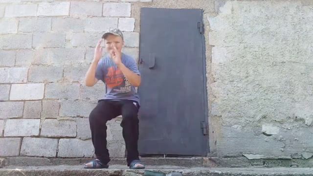 Как накачать ноги в домашних условиях за 5 минут #спорт #ноги #тренеровказа5минут смотреть онлайн