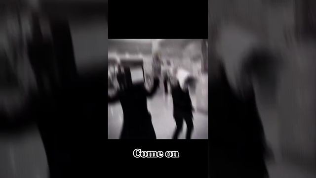 ??? смотреть онлайн