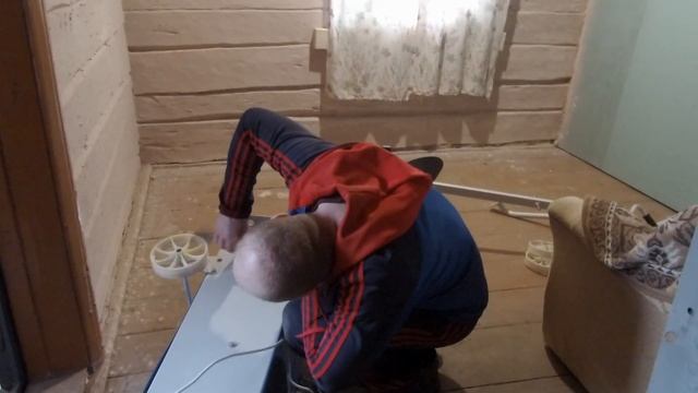 Дом в деревне. Сборка электроплуга "Лебедка сельскохозяйственная ЛС- 100А"