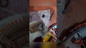 ?Не крутит шуруповерт, сломан редуктор, выпадает скорость.