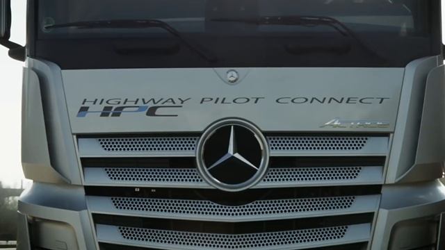 Daimler Trucks 2016 | Efficient. Safe. Connected.