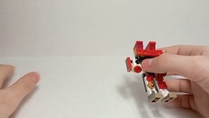 мини роботы из фильма живая сталь