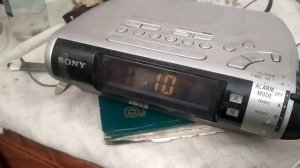 Как установить время в радио часах sony icf-c253l