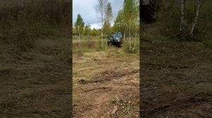 МТЗ 82 с корчевателем "крокодил"