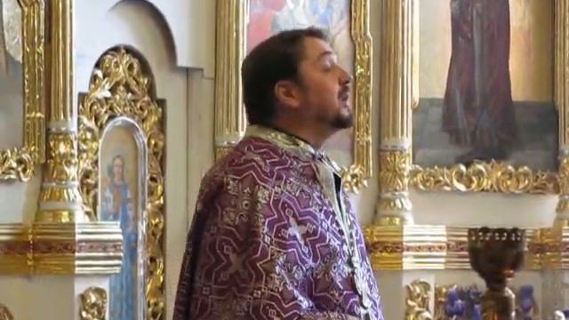 Священник обращается к верующим. смотреть онлайн