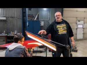 Ремонт вмятин без покраски-В чем выгода процесса?