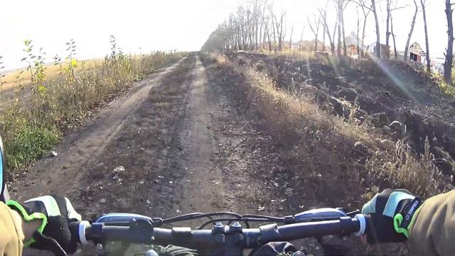 Закрываю велосезон 2023. На рыбалку! смотреть онлайн