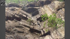 Висячие гробы Сагады 1