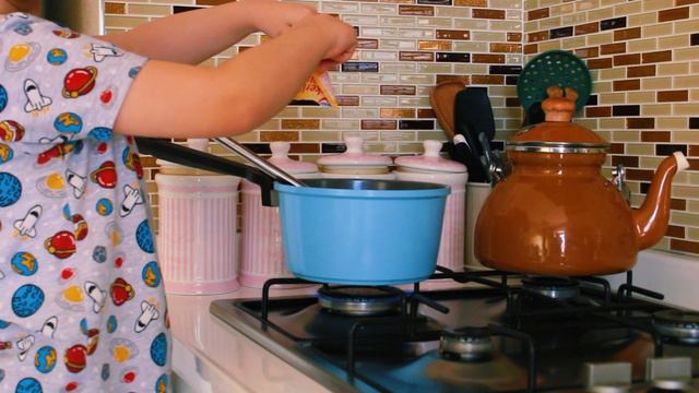 🏠 VLOG| Misafir Hazırlığı | Buharla Detaylı Temizlik | Çilekli Basit Pasta  / Makarna Salatası | 🍓🍰