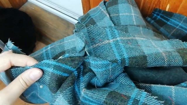 Как сшить средневековое платье. Часть 3 (раскрой и сборка деталей) смотреть онлайн