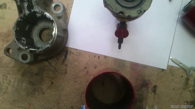 Cтартер безвтулочный BOSCH (VAG), устройство, разборка, смазка смотреть онлайн