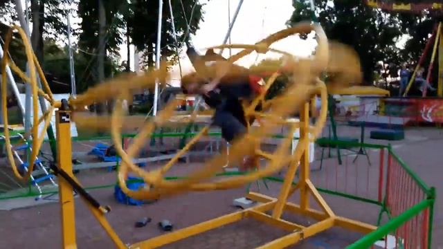 Шок! Мега спиннер! смотреть онлайн