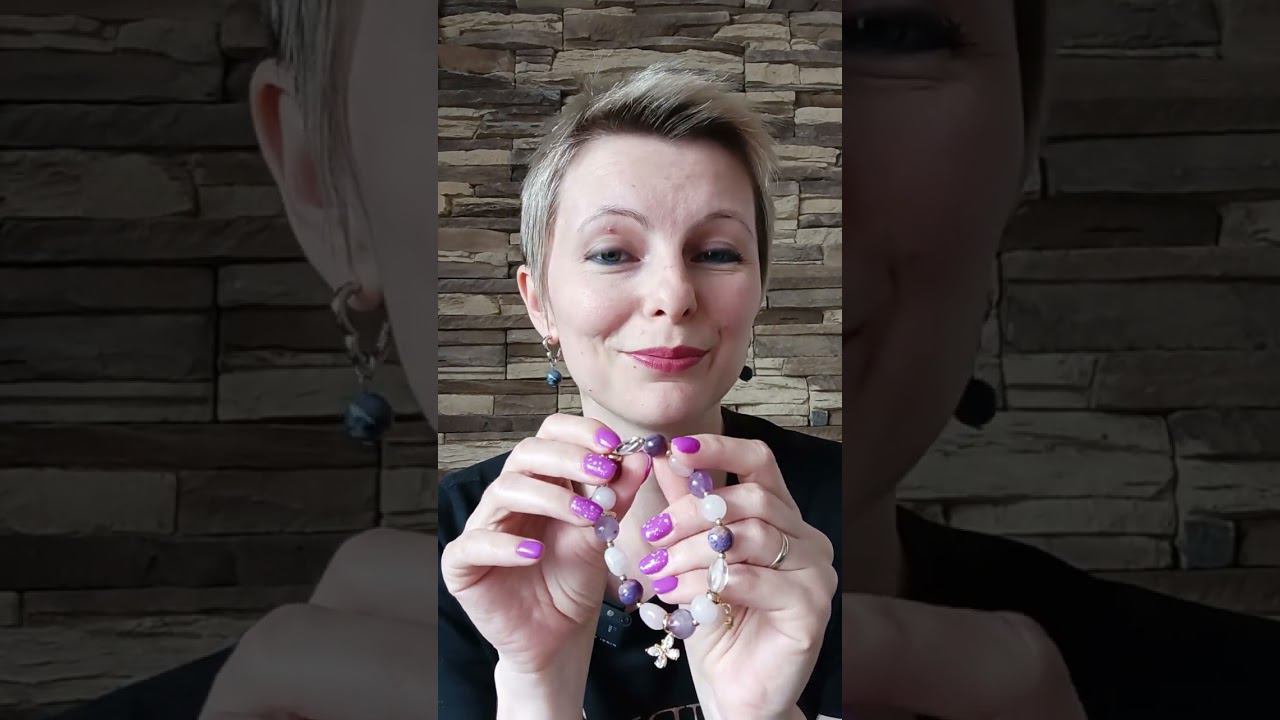 Камни для любви к себе. Свойства розового кварца, аметиста, горного хрусталя и чароита