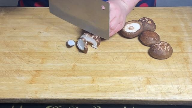 Face Kang Fish今天我给大家分享一道面炕鱼的做法，简单易做，汤鲜味美。#面炕鱼#家常菜#美食分享 смотреть онлайн