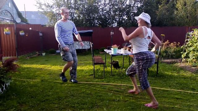 Когда нечего делать дома. смотреть онлайн