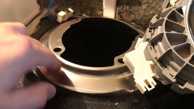 Ремонт стакана посудомойки BOSCH смотреть онлайн