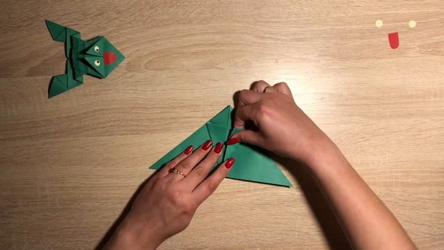 Прыгающая лягушка-квакушка в технике оригами смотреть онлайн