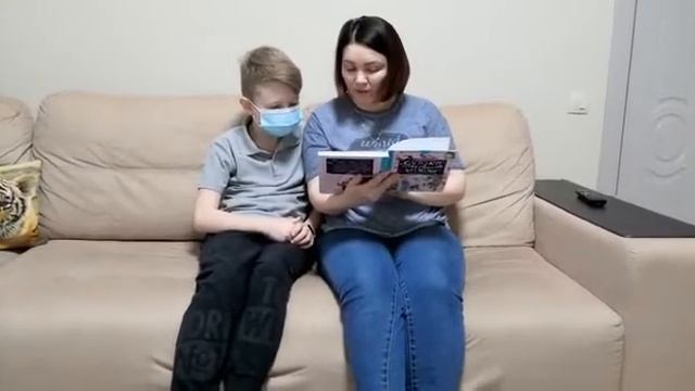 Шлемеровы Татьяна Владимировна и Александр читают Е.Шварц "Сказка о потерянном времени" смотреть онлайн