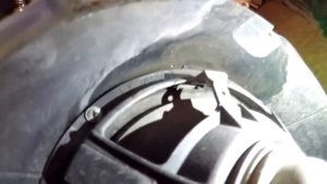 как разобрать дверную ручку и отремонтировать её на ауди q7. How to remove door handle on