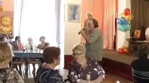 Песня про студентов (исп.  Юрий Ульянов)