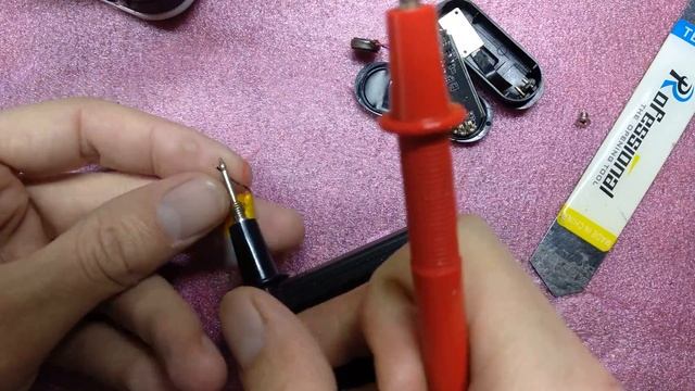 Не вмикається фітнес браслет. Діагностика фітнес браслет. Як розібрати фітнес браслет. Частина 1 смотреть онлайн