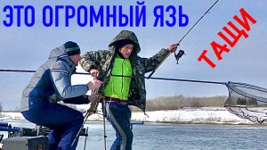 ВОТ ЭТО БАТОНЫ!! Рыбалка на фидер весной 2022. Фидерная ловля на реке