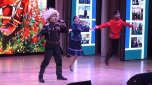 Юрий Шишкин  и ансамбль танца «Красный Яр» - «Моя казачка»  (музыка и стихи - Ю.Шишкин)