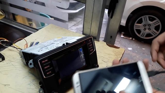 MIRROR LINK IN RCD-330G CAR STEREO VW CAR MUSIC SYSTEM from-CLASSIC RAMESH NAGAR смотреть онлайн