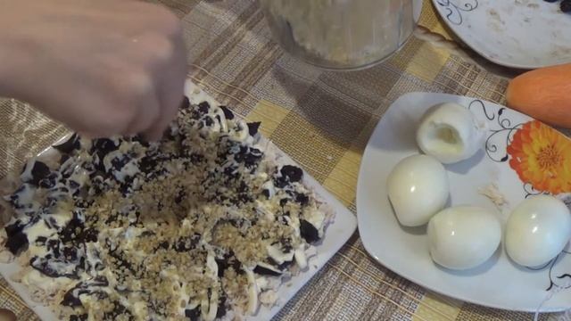 Салат Новорічний слоями смотреть онлайн