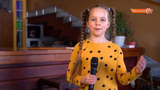 До речі про історію гриму, макіяжу та косметики смотреть онлайн