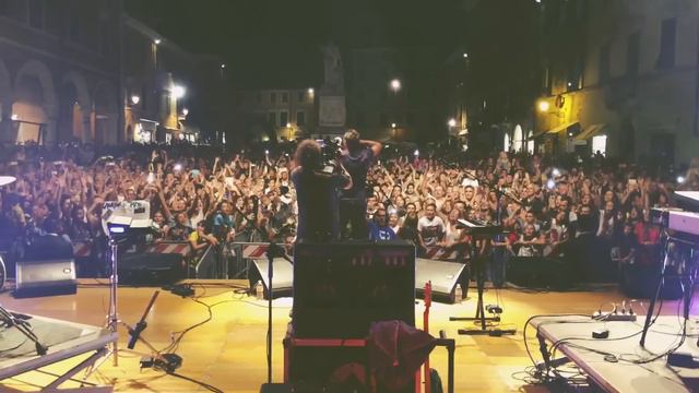 FRANCESCO GABBANI - AMEN Live Piazza Alberica Carrara