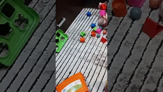 Показываю,как складываю свои игрушки☺️☺️☺️☺️#рекомендации#дети #игра смотреть онлайн
