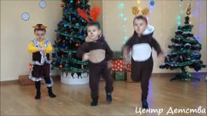 Смешной танец северных оленей