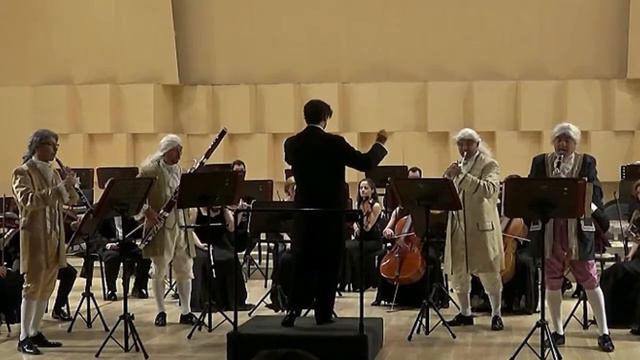 MOZART Sinfonia Concertante in E flat--A смотреть онлайн