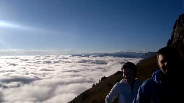 НА КРАЮ ОБРЫВА!!! Гора Большой Тхач смотреть онлайн