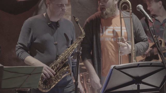 "Flashlight" and "Hang up Your Hang Ups" - JEFF with Felix Pastorius смотреть онлайн