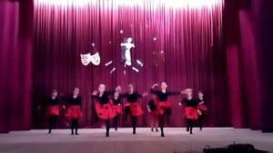 Танец "Божья коровка"