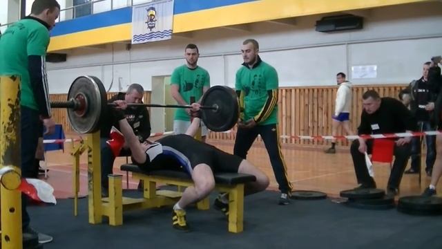 Соревнования Одесса жим лёжа.2015 г. Белощицкий Денис смотреть онлайн