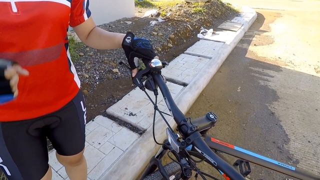 Bike Check TRINX M100 Budget bike смотреть онлайн