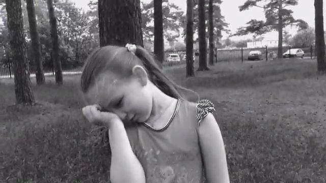 Когда подруги не выходят гулять смотреть онлайн