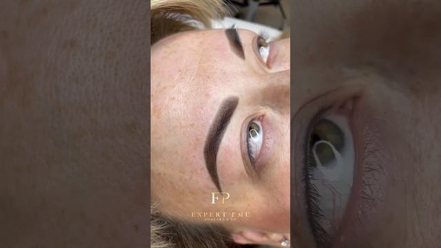 Перекрытие некачественного татуажа ☝️#татуаж #татуажбровей смотреть онлайн