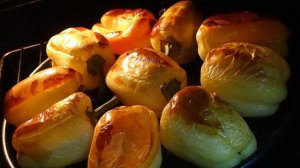Перец запеченный с чесноком