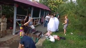 Драка баб на свадьбе