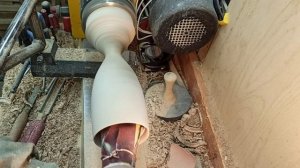 Красивый фужер из ветки рябины.mp4